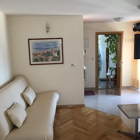 Apartman Trata Lejlighed *